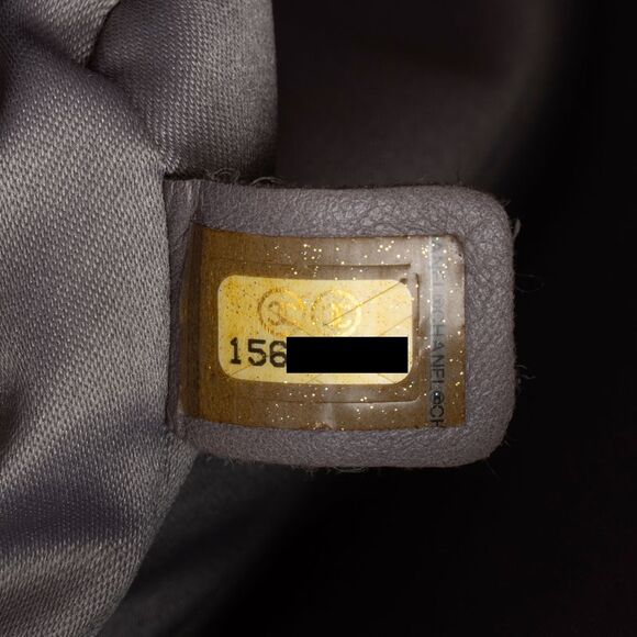 Chanel Caviar Leather Grand Shopping Tote - Picture 6 of 16